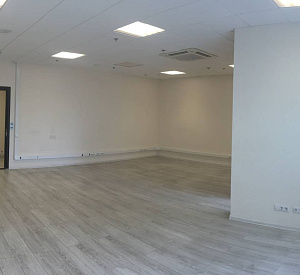 Многофункциональный гостинично-деловой комплекс "Орбита-2" 3 60.0  Аренда