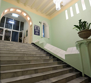 Полянка Б. ул, д 54 стр 1, Москва Секция 2423  Продажа