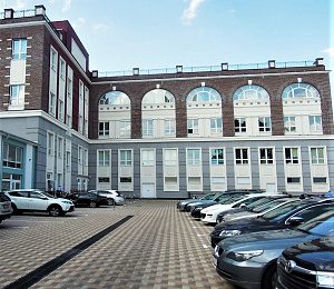 Торгово-офисный центр "Невский причал"